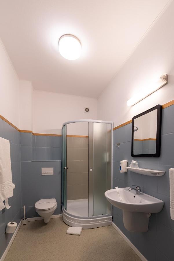 Hotel Vila Rosa 2 Kluž Exteriér fotografie